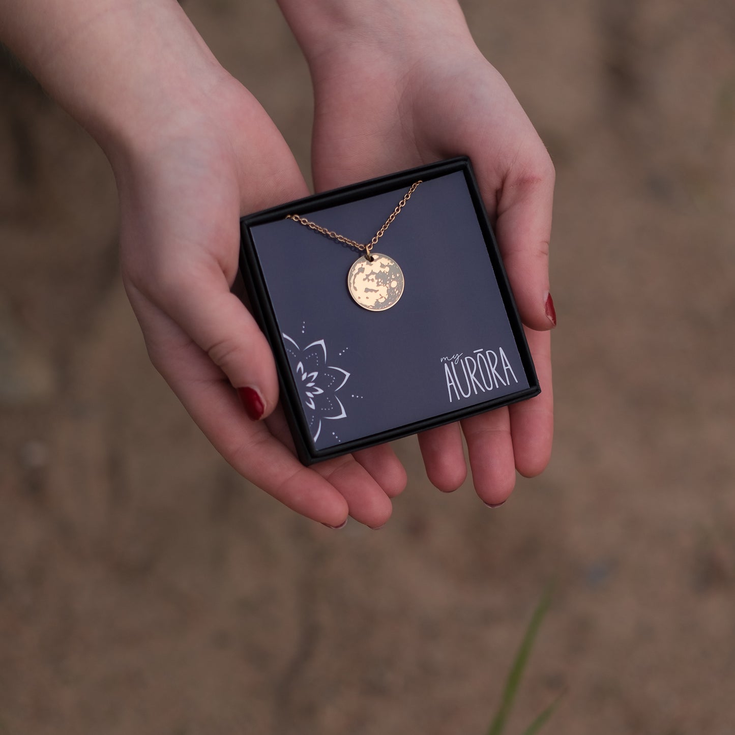 Full Moon – Necklace