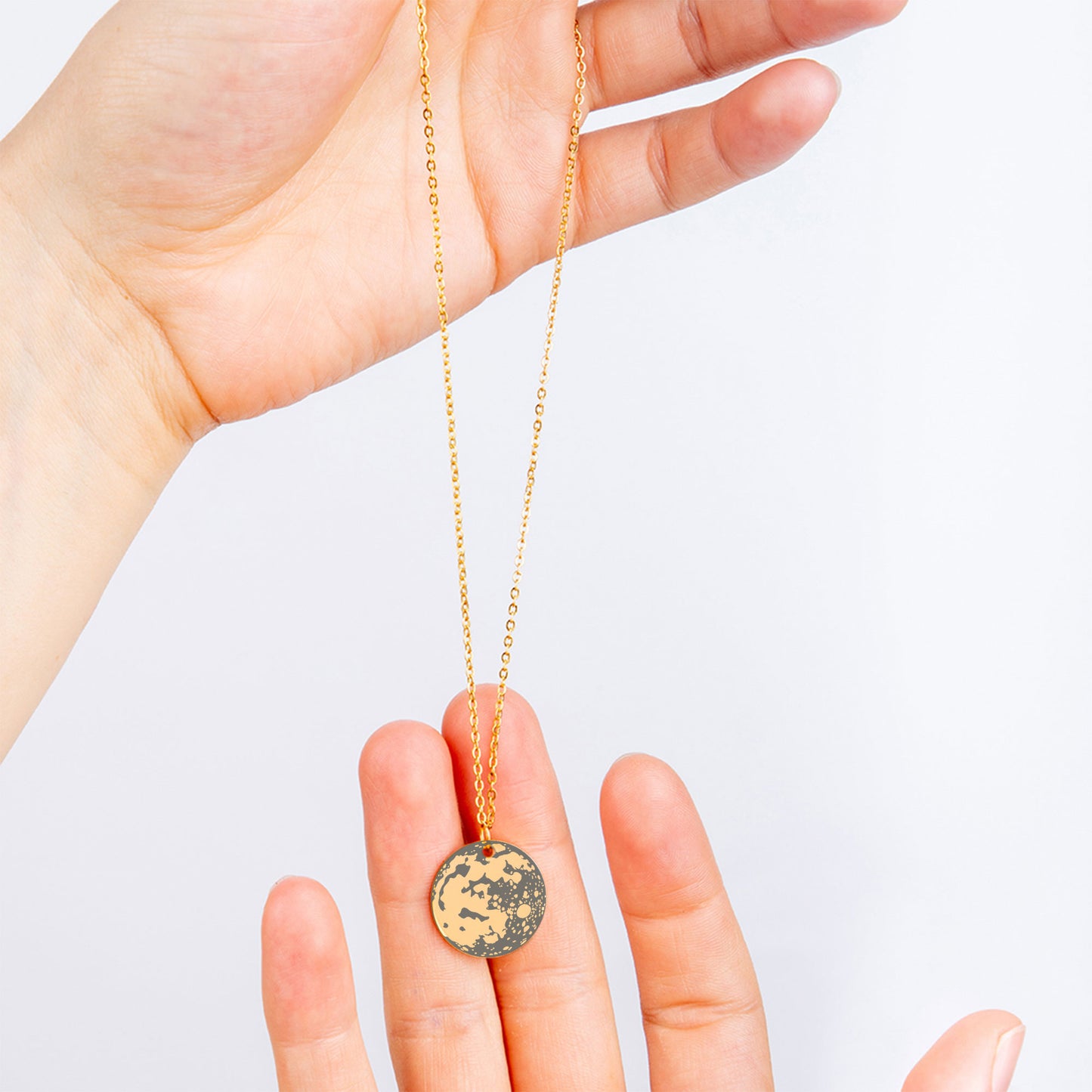 Full Moon – Necklace